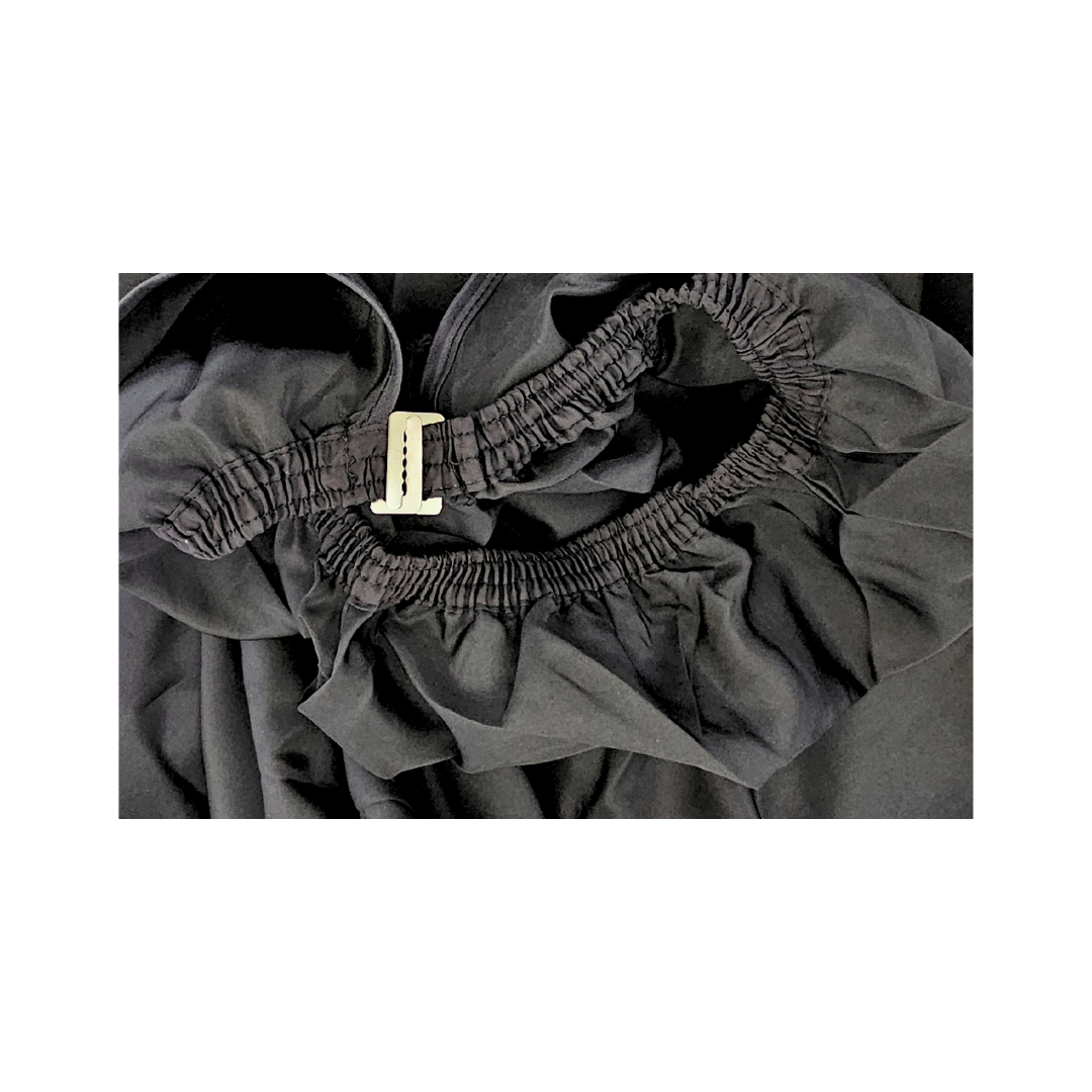 RedSpot Gown With Hook Fastening - Black